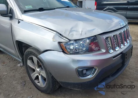 2016 Jeep Compass High Altitude Edition z USA, uszkodzony, nr VIN 1C4NJDEB0GD772506